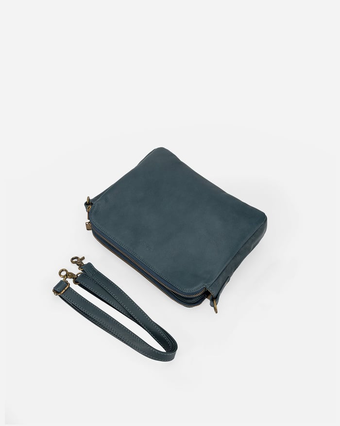 JENNIE | CHIC THREE LAYER CROSSBODY BAG