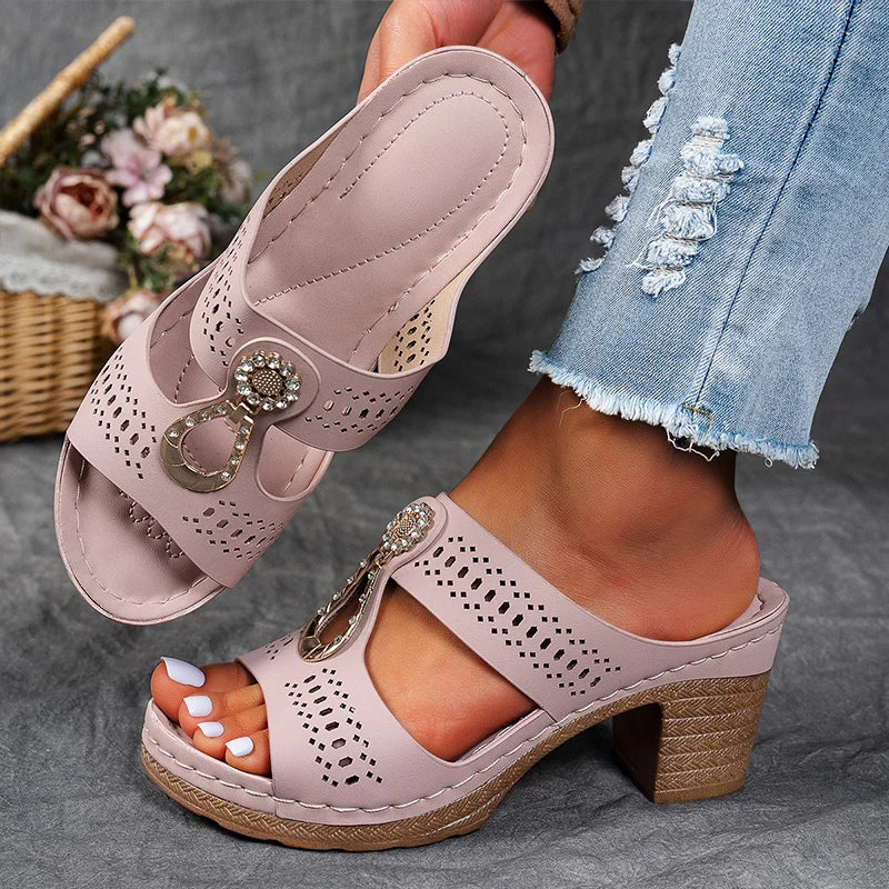 Solara | comfortable orthopaedic sandals