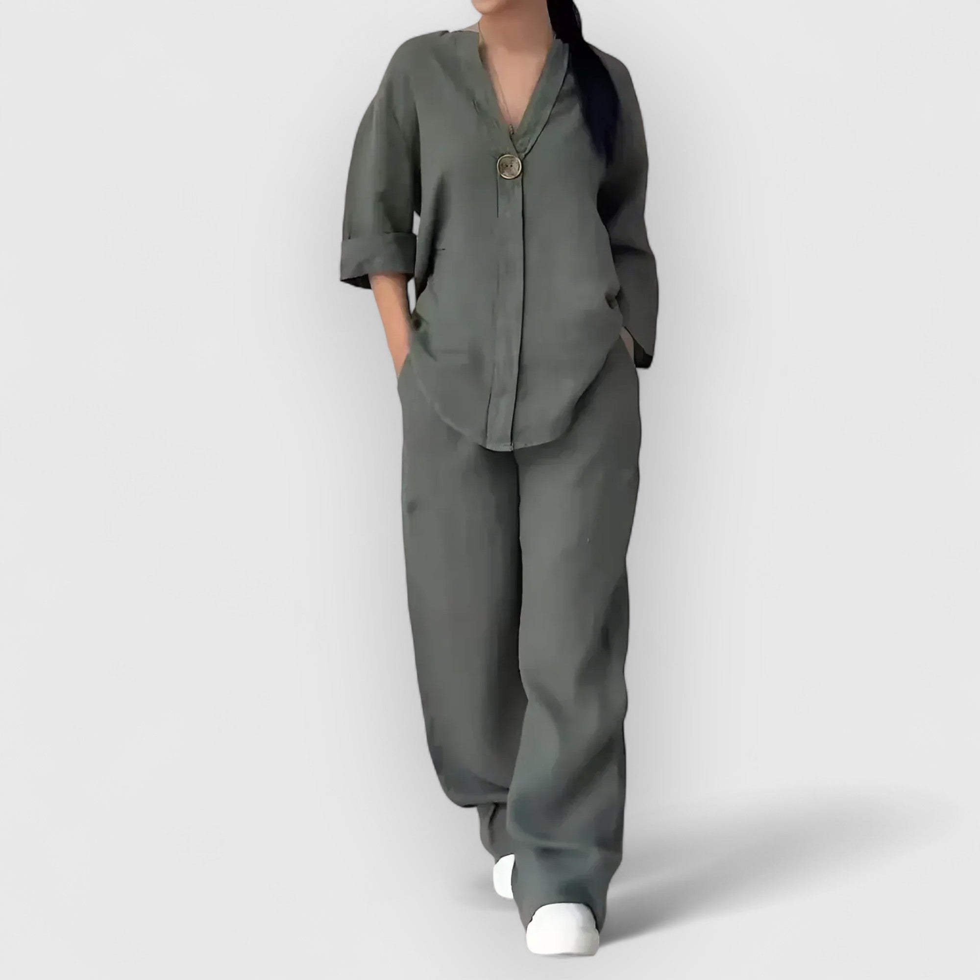 Maison™ | Two-Piece Linen Set in a Casual Style.
