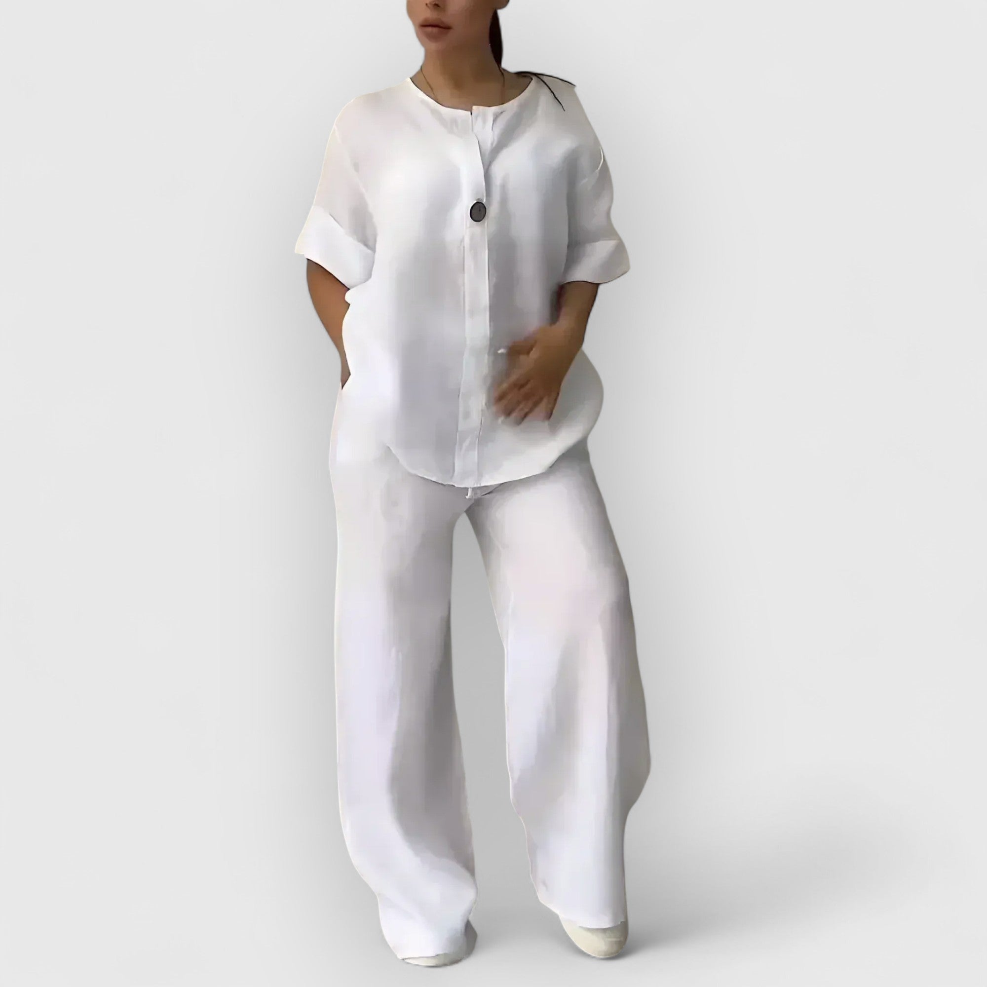 Maison™ | Two-Piece Linen Set in a Casual Style.