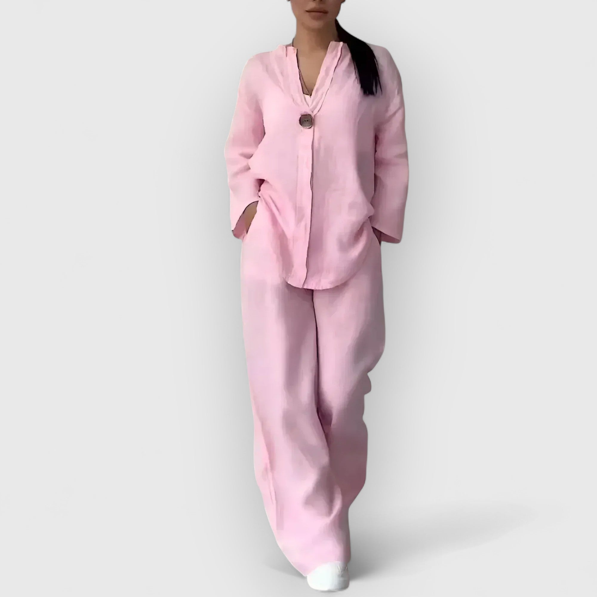Maison™ | Two-Piece Linen Set in a Casual Style.